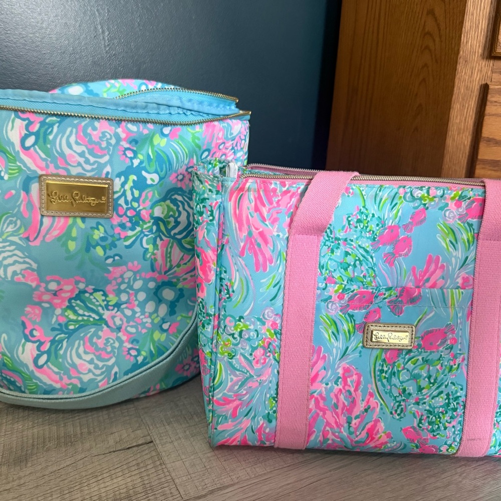 Lilly Pulitzer Blue and Pink Tote and Cooler Set